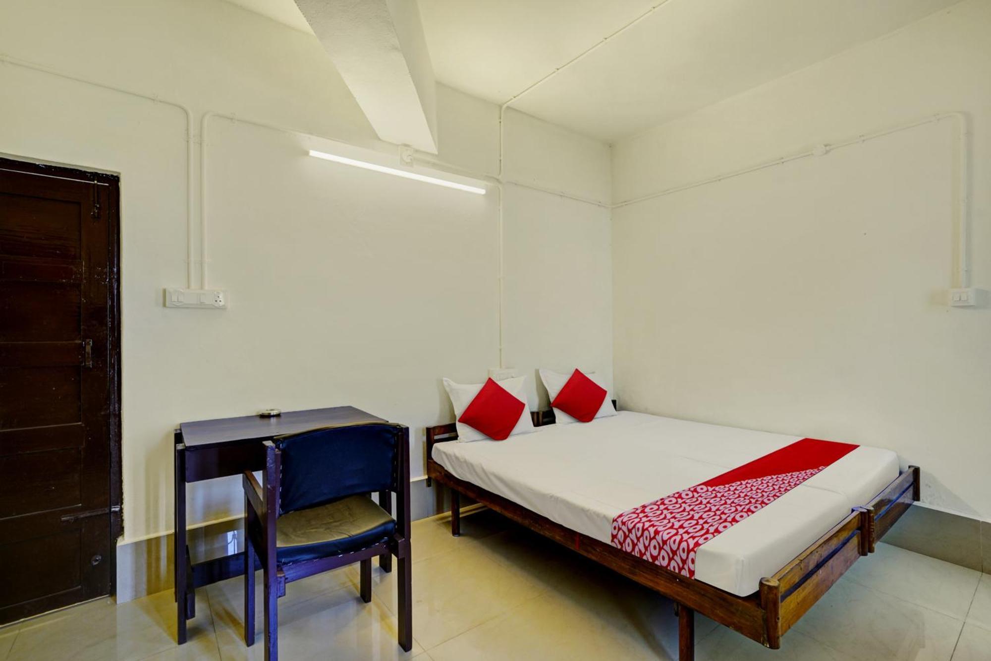 Super Hotel O Ceasar Palace Annex Thodupuzha Extérieur photo