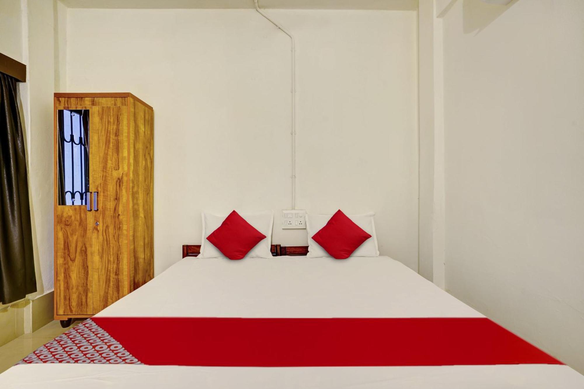 Super Hotel O Ceasar Palace Annex Thodupuzha Extérieur photo