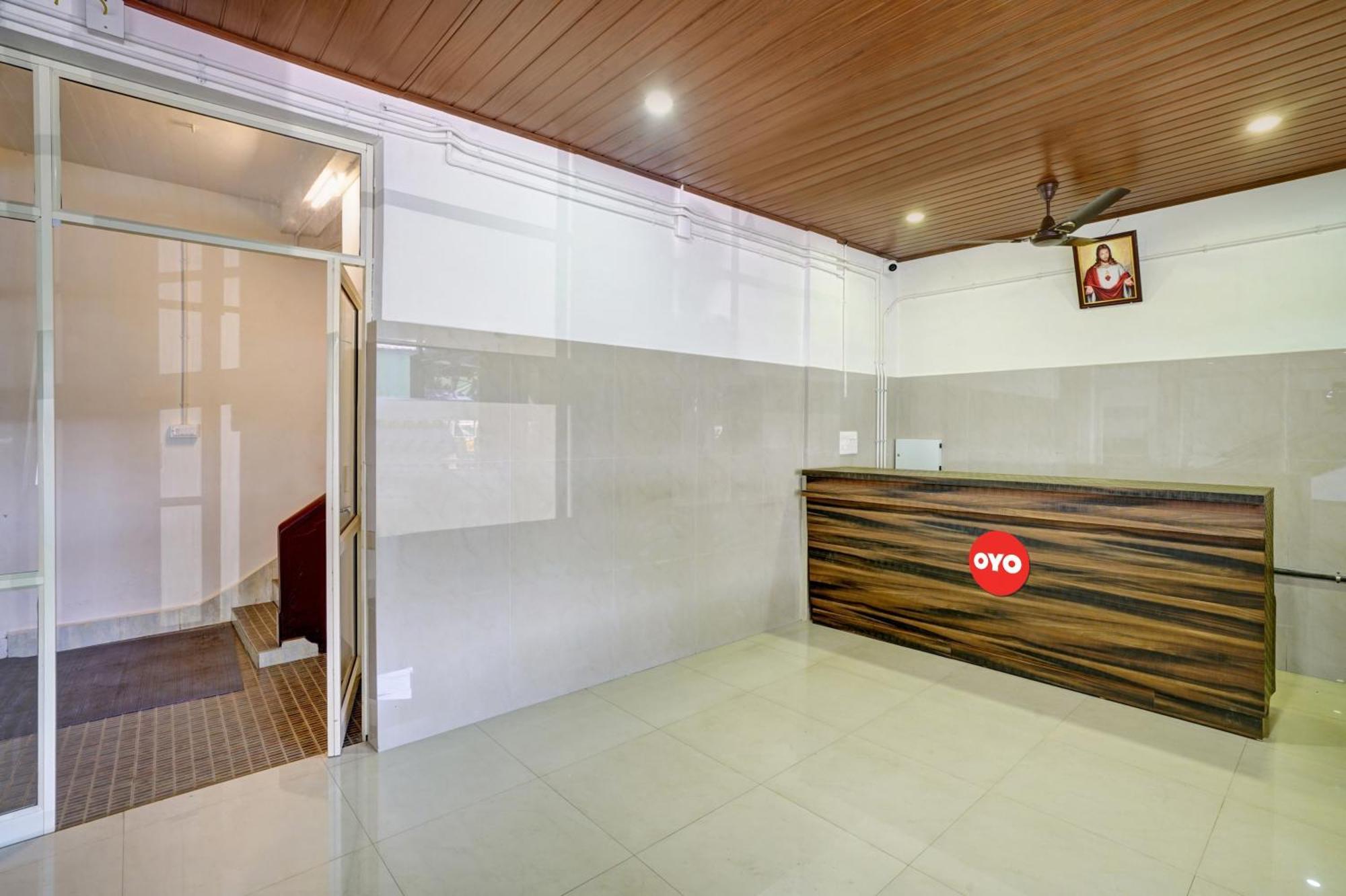 Super Hotel O Ceasar Palace Annex Thodupuzha Extérieur photo